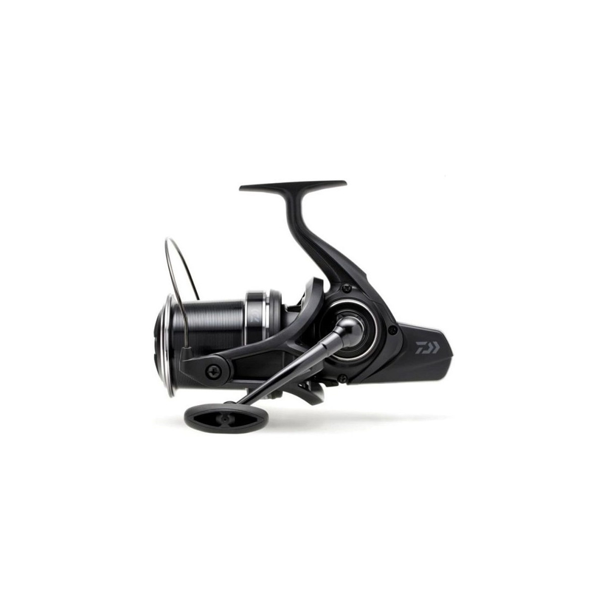 kolowrotek-23-emblem-45-scw-qd-daiwa
