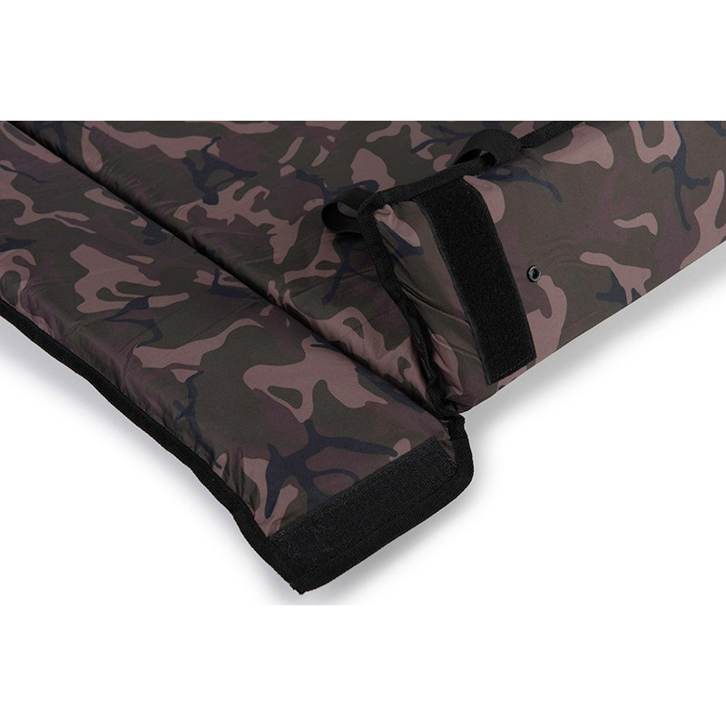 Mata karpiowa FOX Camo Mat with Sides CCC057 / transportowe: 86 x 40 x 8 cm Mata karpiowa FOX Camo Mat with Sides CCC057 / transportowe: 86 x 40 x 8 cm
