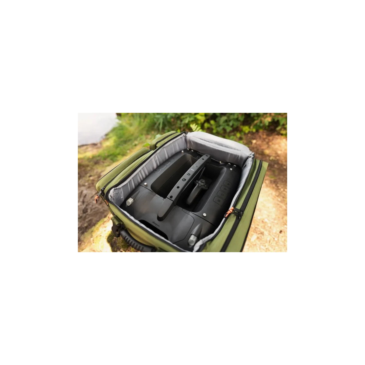 lodka-zanetowa-deeper-quest-baitboat-deeper lodka-zanetowa-deeper-quest-baitboat-deeper