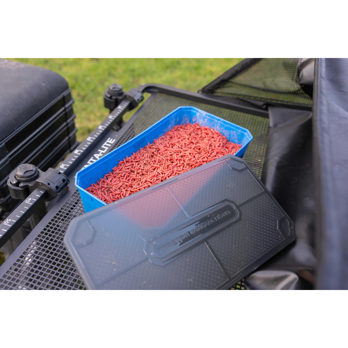 pudelko-preston-bait-tub-6-pint-3-4l-preston pudelko-preston-bait-tub-6-pint-3-4l-preston