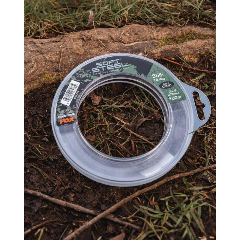 Strzałówka Soft Steel Fleck Camo Leader 100m FOX Strzałówka Soft Steel Fleck Camo Leader 100m FOX