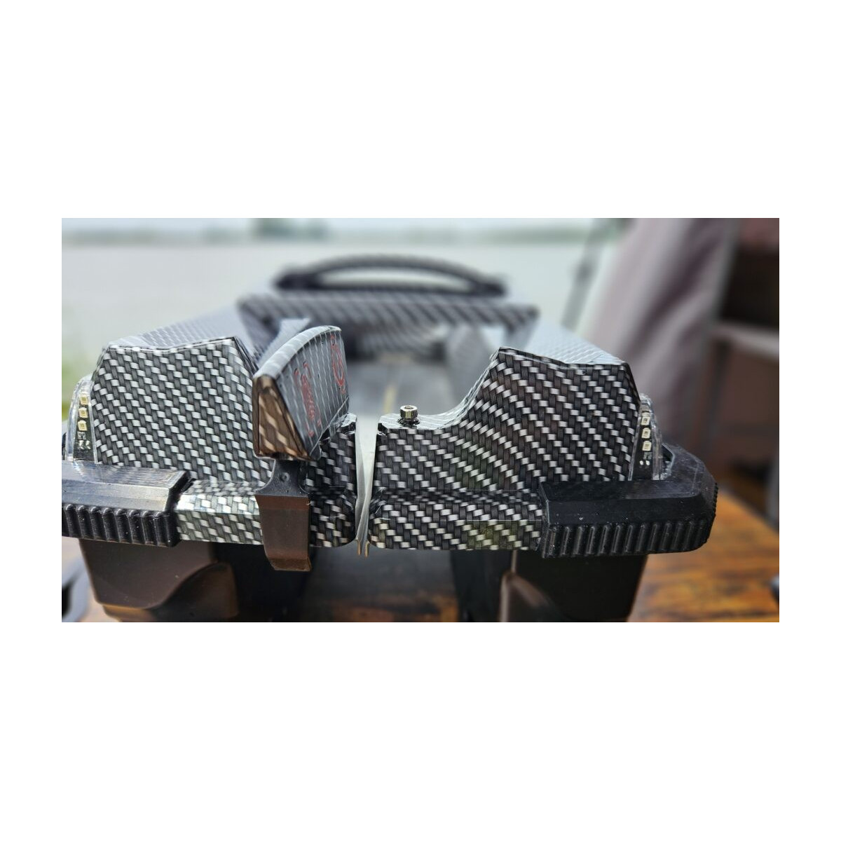 lodka-zanetowa-vulcan-gps-carbon-boatman lodka-zanetowa-vulcan-gps-carbon-boatman