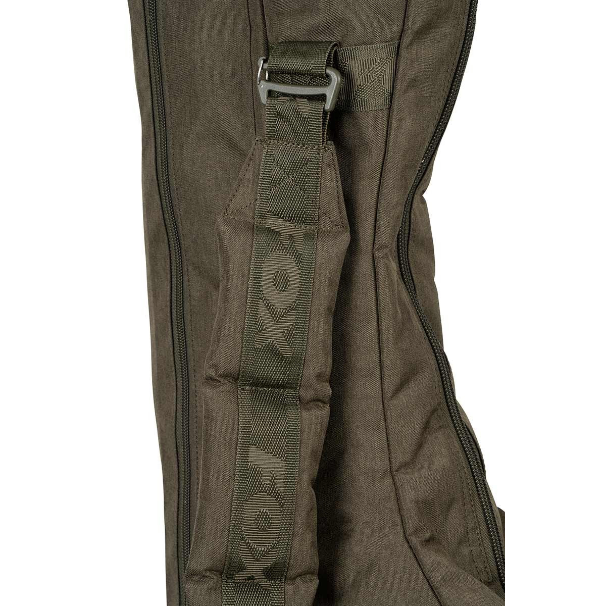 pokrowiec-na-wedki-voyager-10-ft-tri-sleeve-fox pokrowiec-na-wedki-voyager-10-ft-tri-sleeve-fox