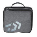 Torba Daiwa na kołowrotek D-Vec Reel Protection Case roz. M Torba Daiwa na kołowrotek D-Vec Reel Protection Case roz. M