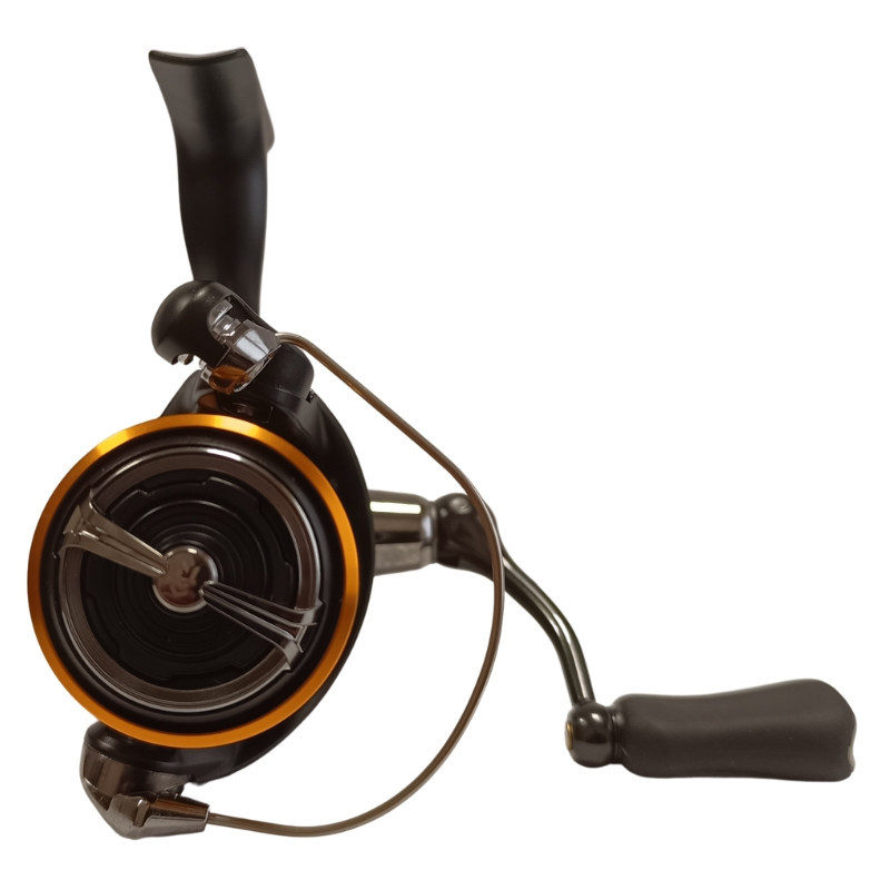 Kołowrotek Daiwa 24 Ninja BG LT 2000 Kołowrotek Daiwa 24 Ninja BG LT 2000