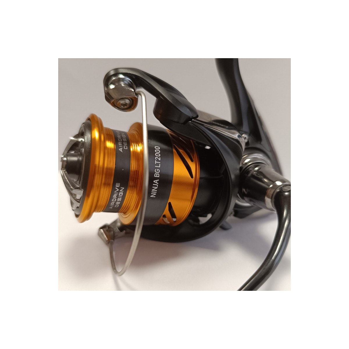 Kołowrotek Daiwa 24 Ninja BG LT 2000 Kołowrotek Daiwa 24 Ninja BG LT 2000