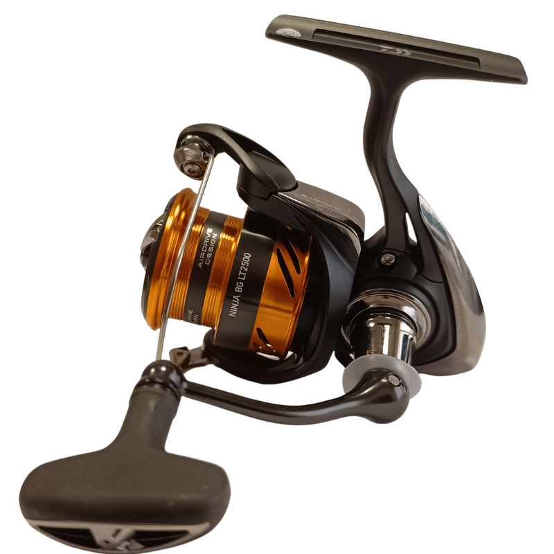 Kołowrotek Daiwa 24 Ninja BG LT 2500 Kołowrotek Daiwa 24 Ninja BG LT 2500