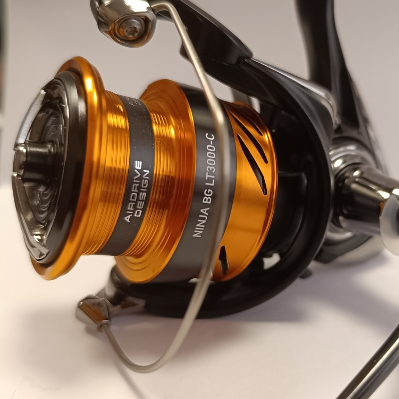 Kołowrotek Daiwa 24 Ninja BG LT 3000-C Kołowrotek Daiwa 24 Ninja BG LT 3000-C