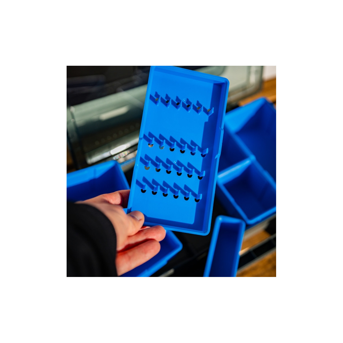 Organizer VDE-Robinson Feeder Box Pro 35x22x7cm Organizer VDE-Robinson Feeder Box Pro 35x22x7cm