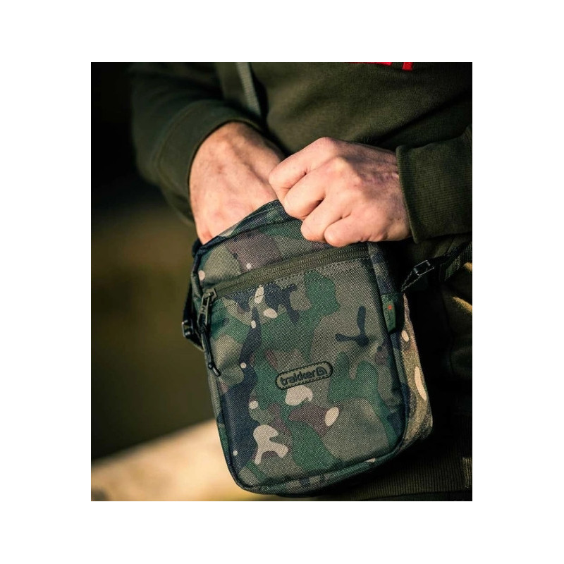 Saszetka Trakker NXC Camo Essentials Bag 21x15x6cm Saszetka Trakker NXC Camo Essentials Bag 21x15x6cm