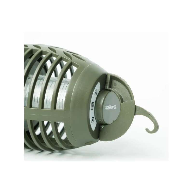 Lampa owadobójcza z wbudowaną baterią sterowana pilotem Trakker Remote Bug Blaster 13,1x9,3cm Lampa owadobójcza z wbudowaną baterią sterowana pilotem Trakker Remote Bug Blaster 13,1x9,3cm