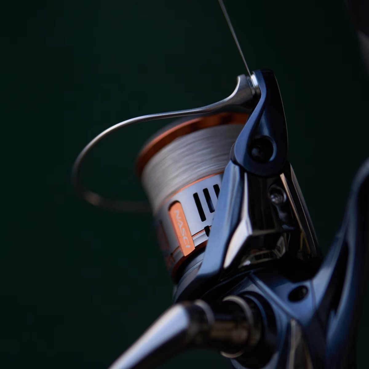 Kołowrotek Shimano Nasci FD C3000 HG Kołowrotek Shimano Nasci FD C3000 HG