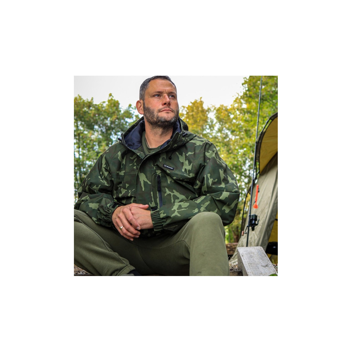 Kurtka SONIK LIGHTWEIGHT JACKET roz.L - CAMO Kurtka SONIK LIGHTWEIGHT JACKET roz.L - CAMO