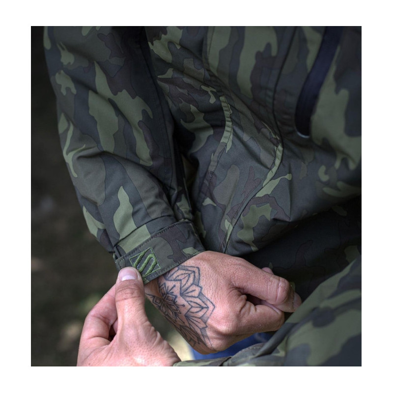 Kurtka SONIK LIGHTWEIGHT JACKET roz.L - CAMO Kurtka SONIK LIGHTWEIGHT JACKET roz.L - CAMO