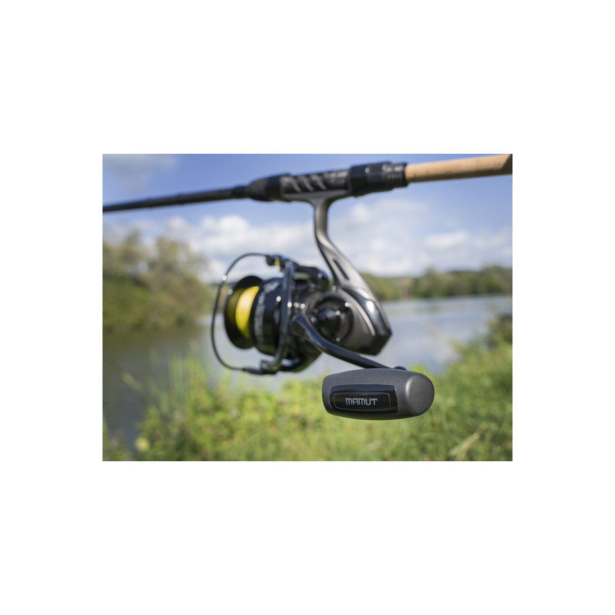 Kołowrotek Delphin MAMUT PRO 12T DP 12000 Kołowrotek Delphin MAMUT PRO 12T DP 12000