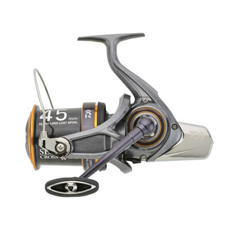 Kołowrotek Daiwa 24 Crosscast Surf 45 SCW QD 45SCW 5000C Kołowrotek Daiwa 24 Crosscast Surf 45 SCW QD 45SCW 5000C