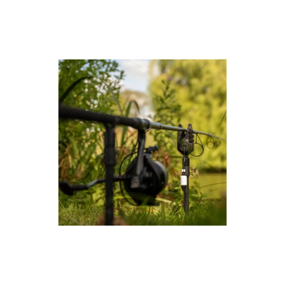 Zestaw sygnalizatorów Avid Carp VTX+ 3+1 Bite Alarm Set Zestaw sygnalizatorów Avid Carp VTX+ 3+1 Bite Alarm Set