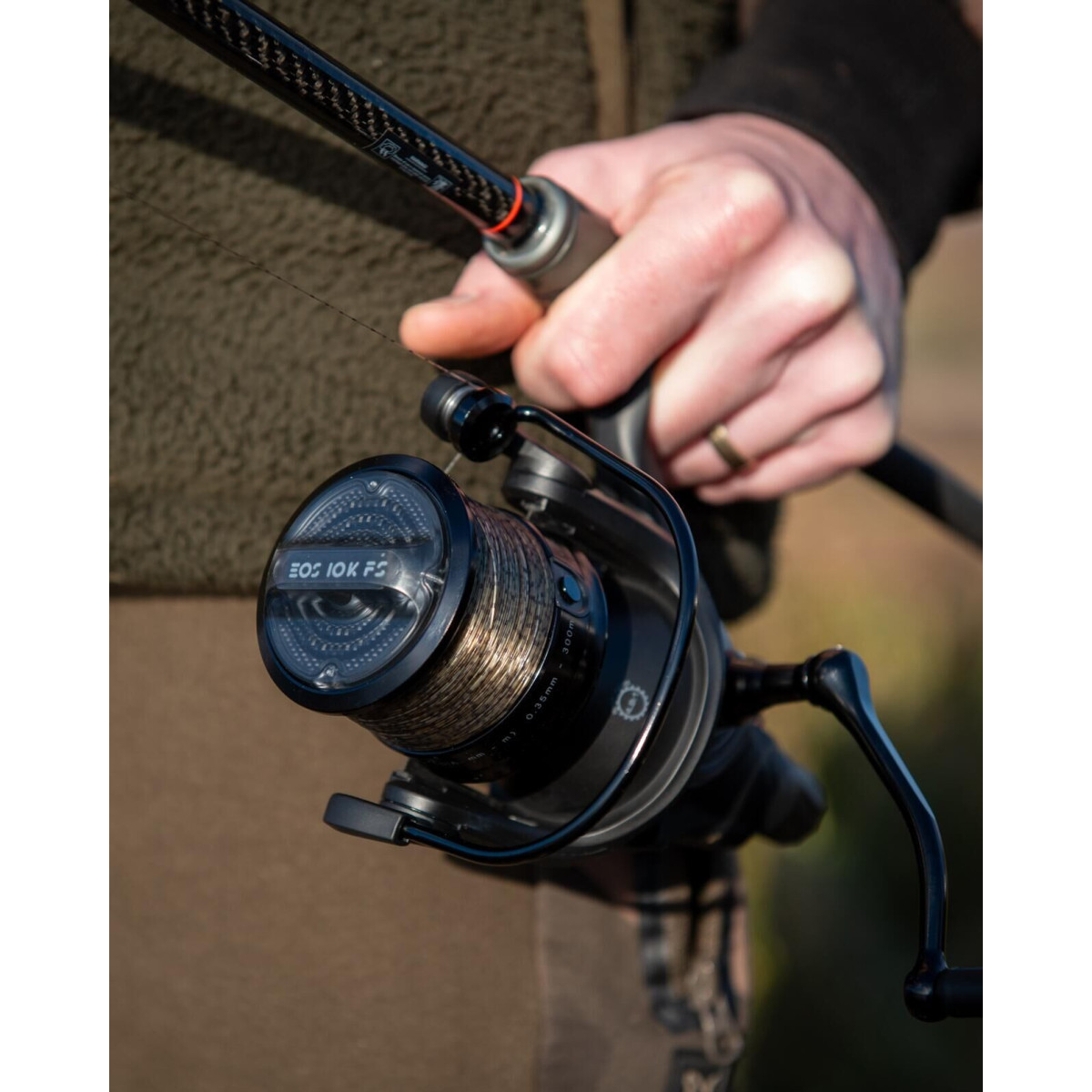 Kołowrotek Fox EOS 12000 FS Kołowrotek Fox EOS 12000 FS
